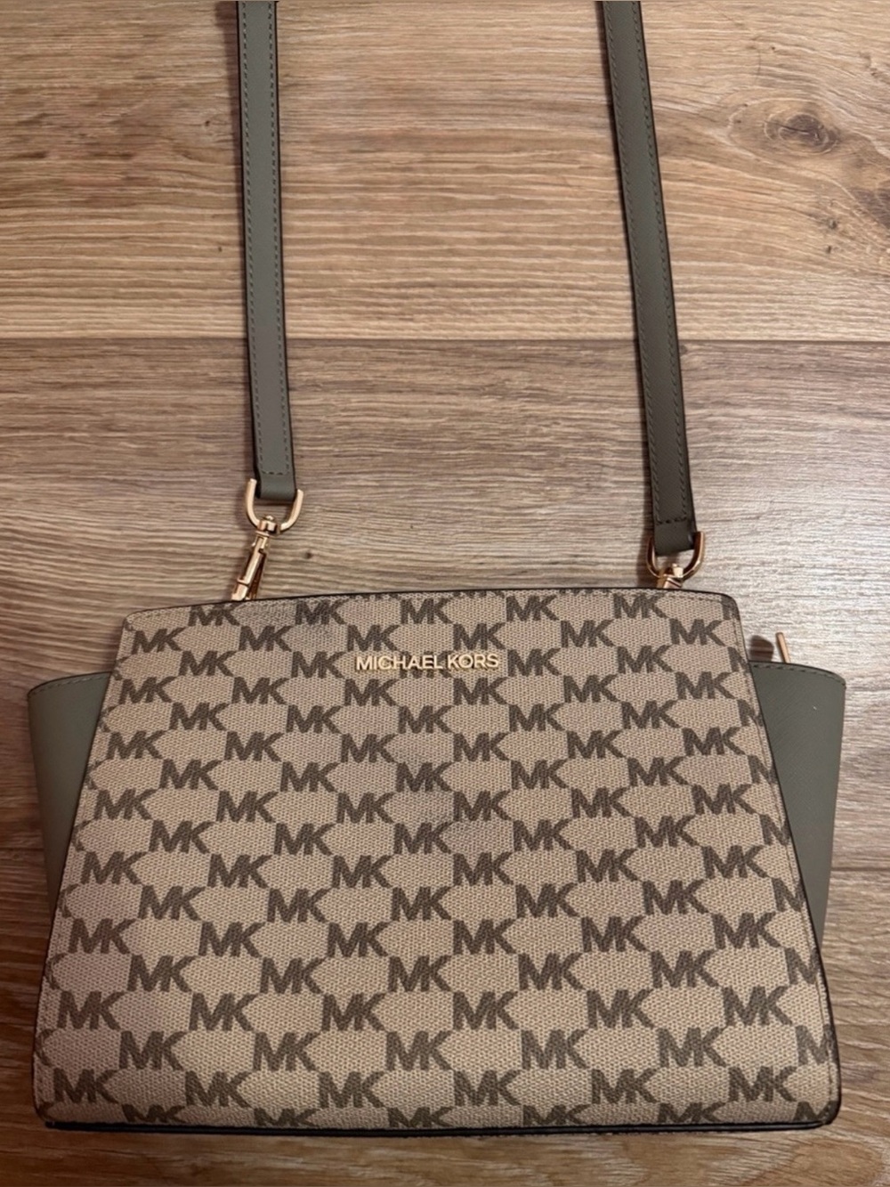 Michael Kors Olive/Tan Crossbody with Gold Hardware